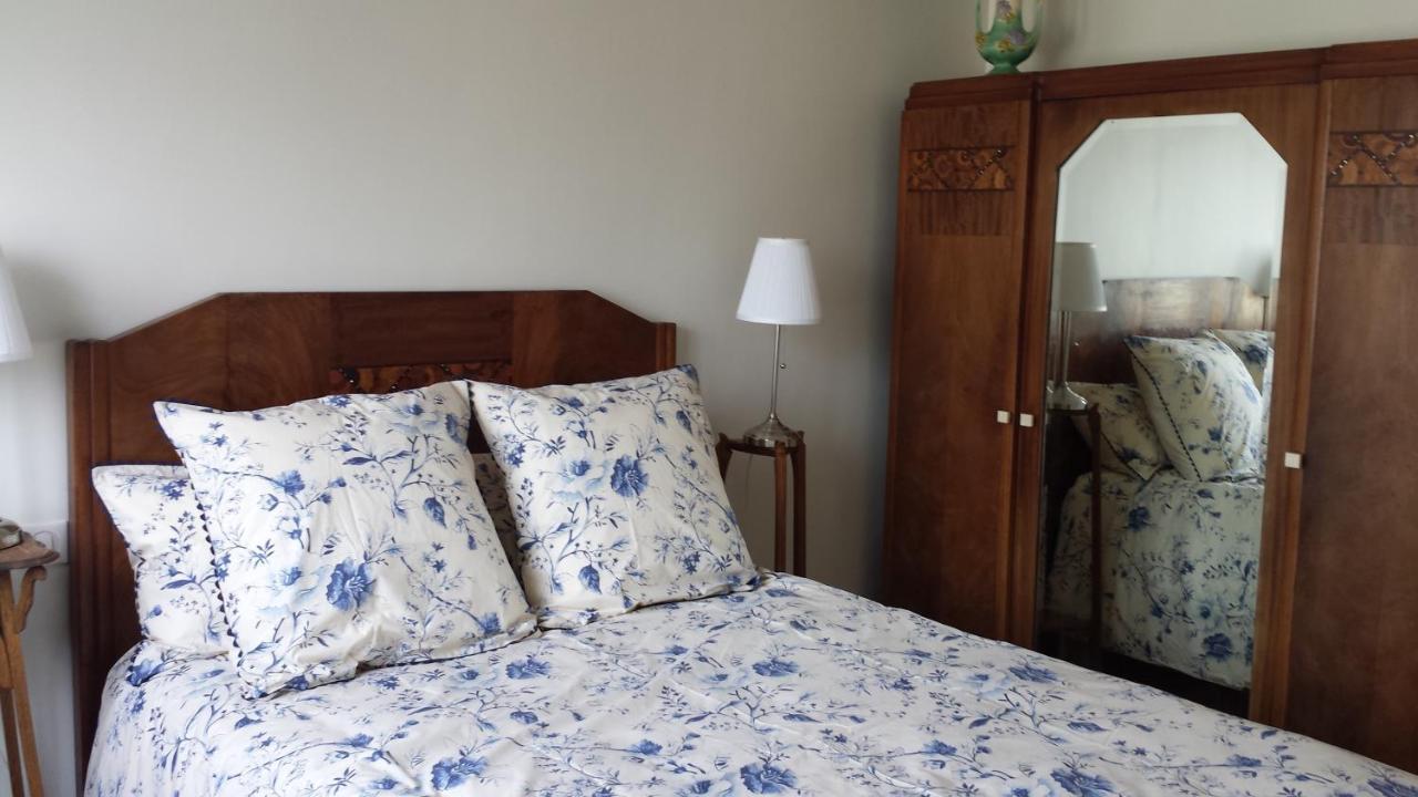 Emmanuel & Beatrice Bed & Breakfast ปารีส ภายนอก รูปภาพ